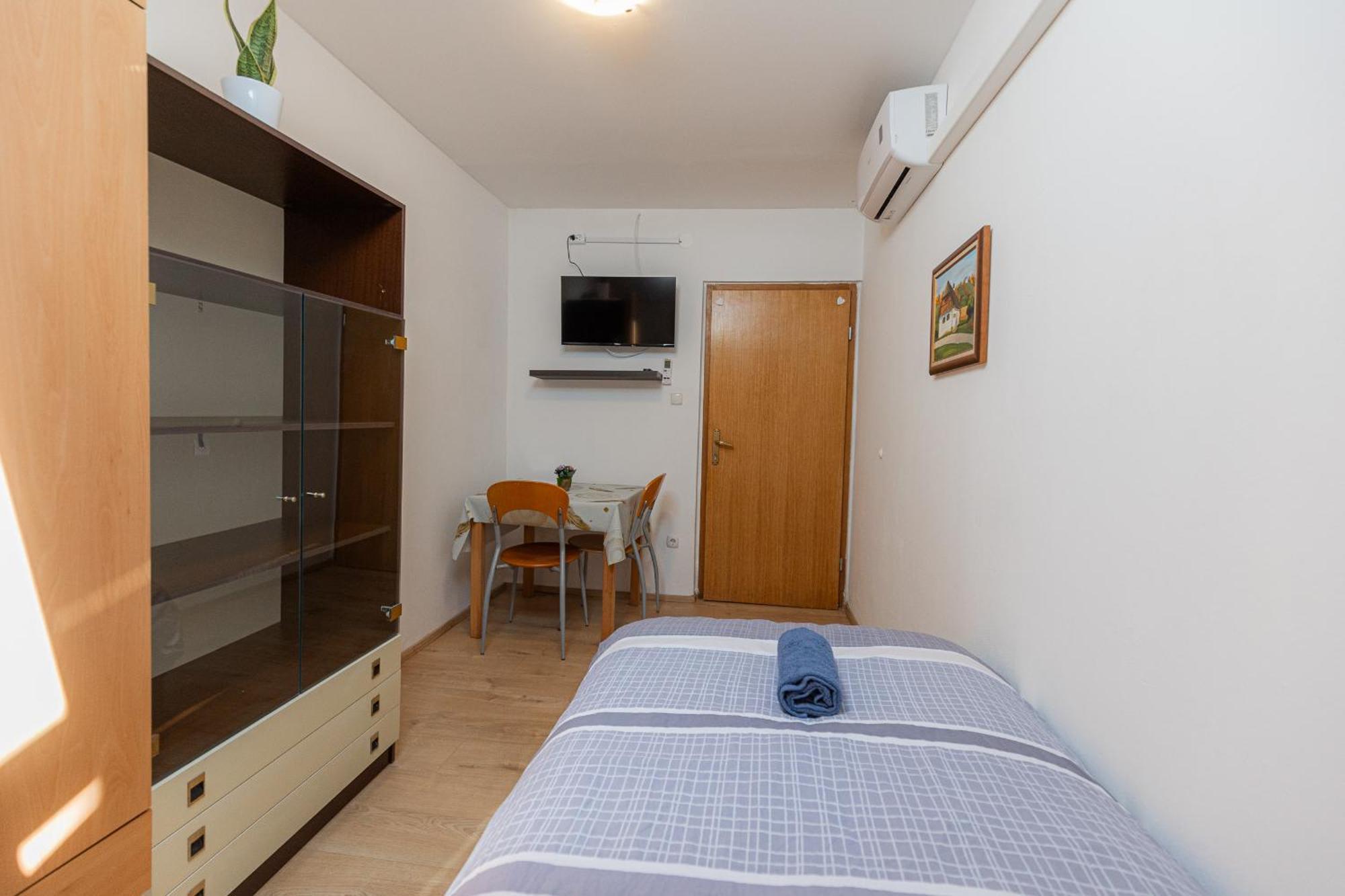Rooms Kozarje Liubliana Exterior foto